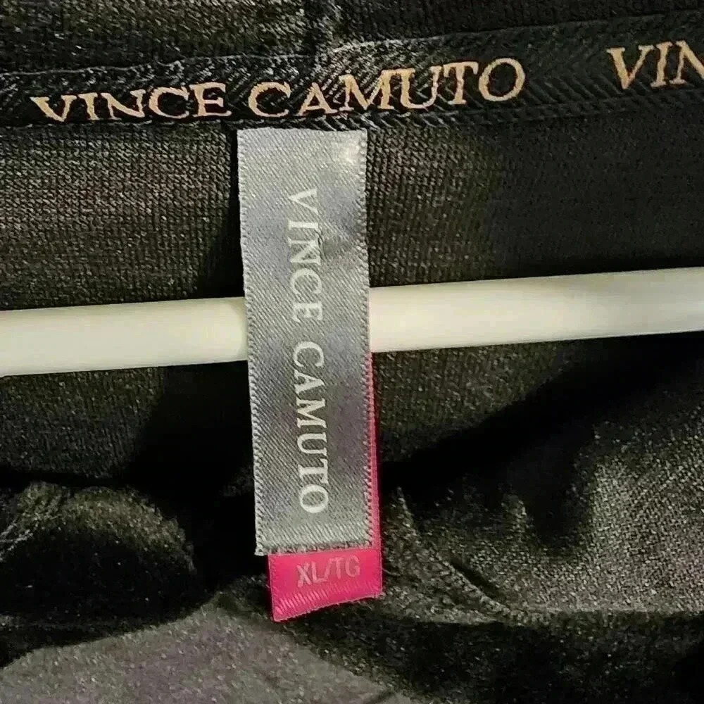 Vince Camuto Velour Hoodie Pullover with handwarmer Pockets XL - Picture 2 of 7